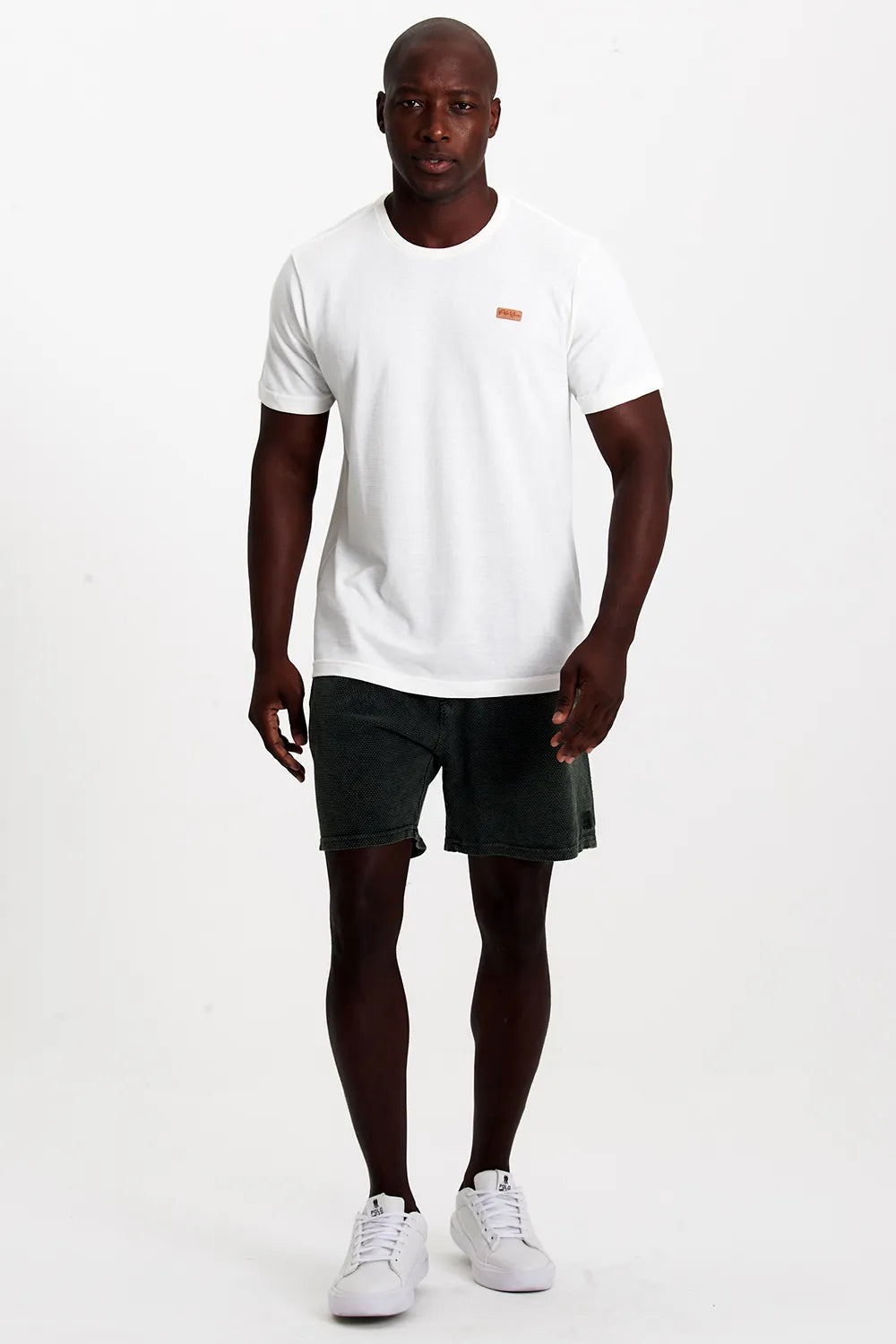 Camiseta Masculina Manga Curta Bege Médio