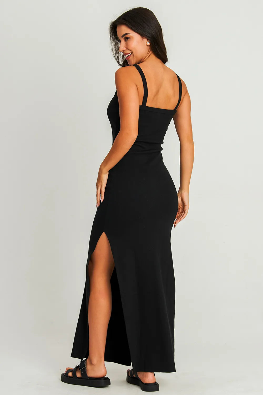 Vestido Longo Canelado Fenda Preto