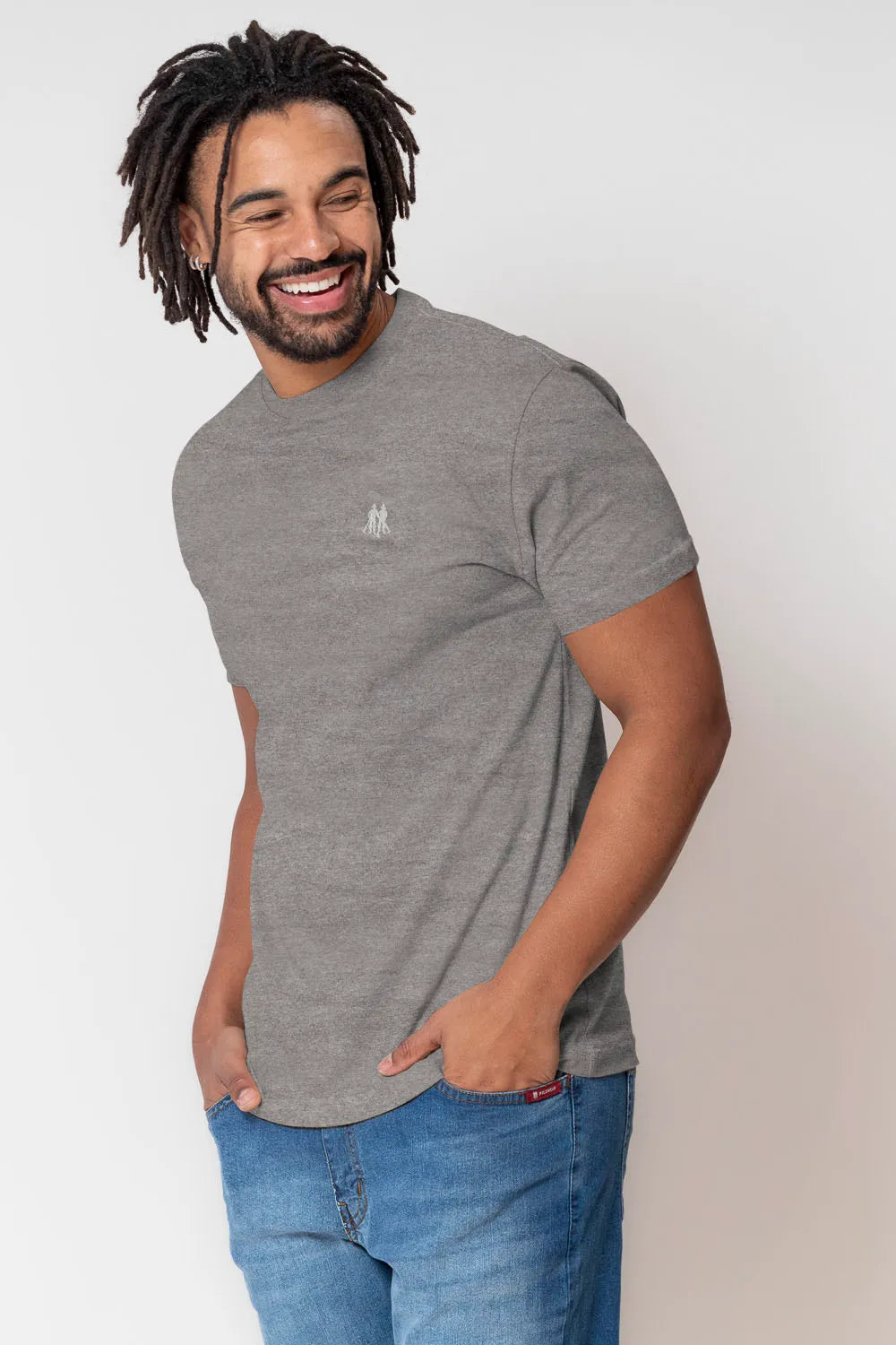 Camiseta Masculina Logo Bordado Mescla Médio