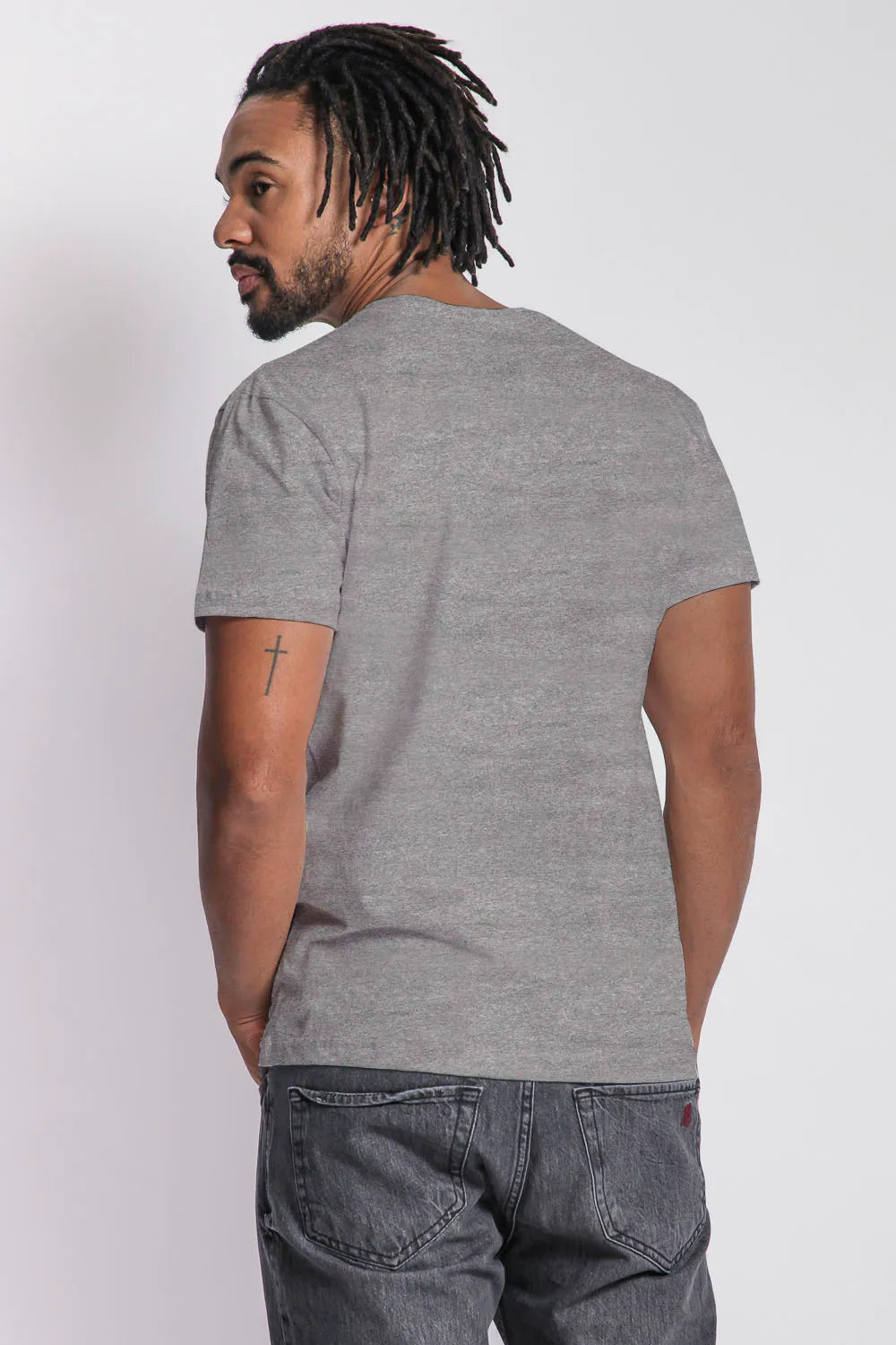 Camiseta Masculina Logo Bordado Mescla Médio