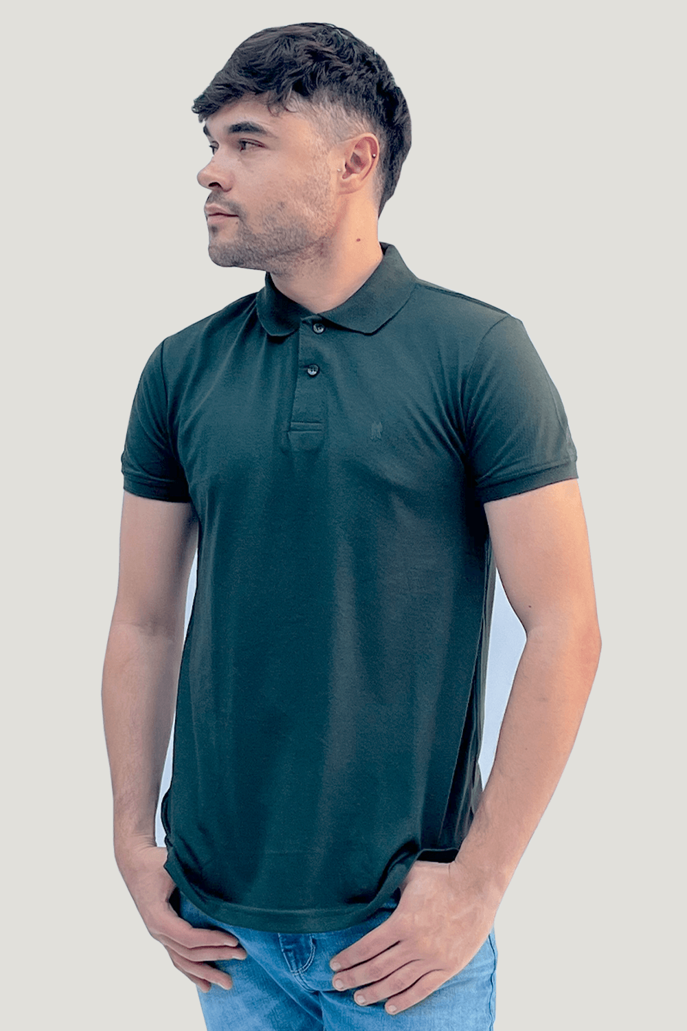 Polo Masculina Piquet Básica Com Botões Verde Escuro